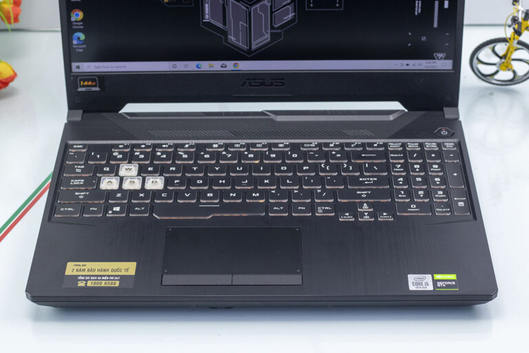 Asus TUF FX506L i5-10300H 16GB 512GB 15,6'' FHD , GTX1650