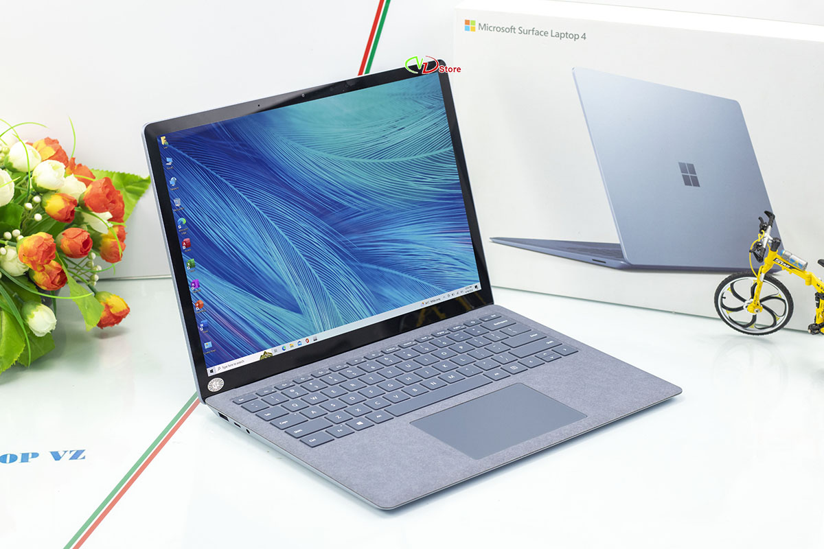 Surface Laptop 4