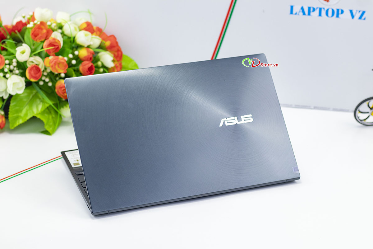 Asus Zenbook UX425