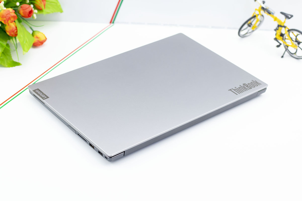 Lenovo ThinkBook 15IIL