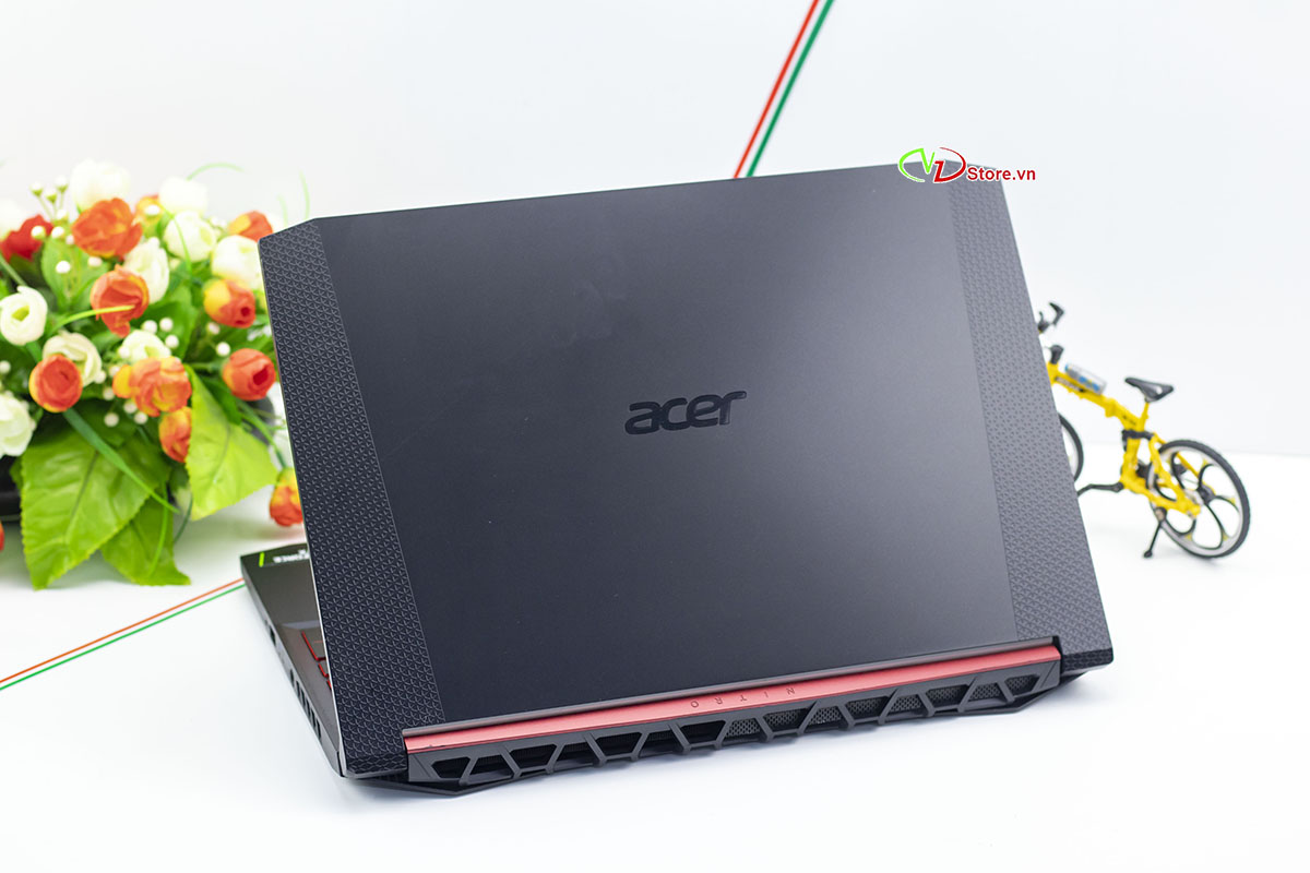 Acer Nitro AN515 54 
