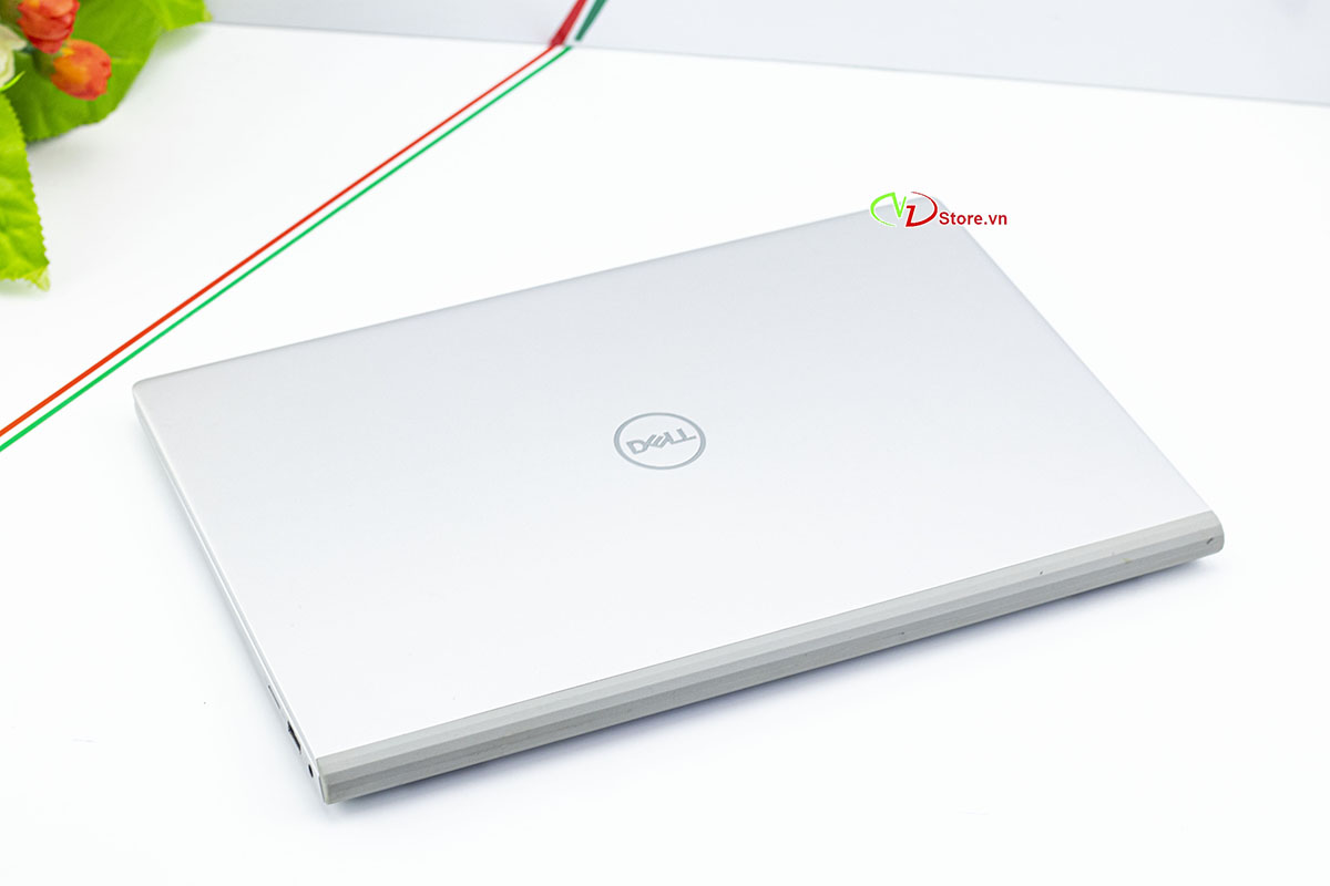 Dell Inspiron N5402