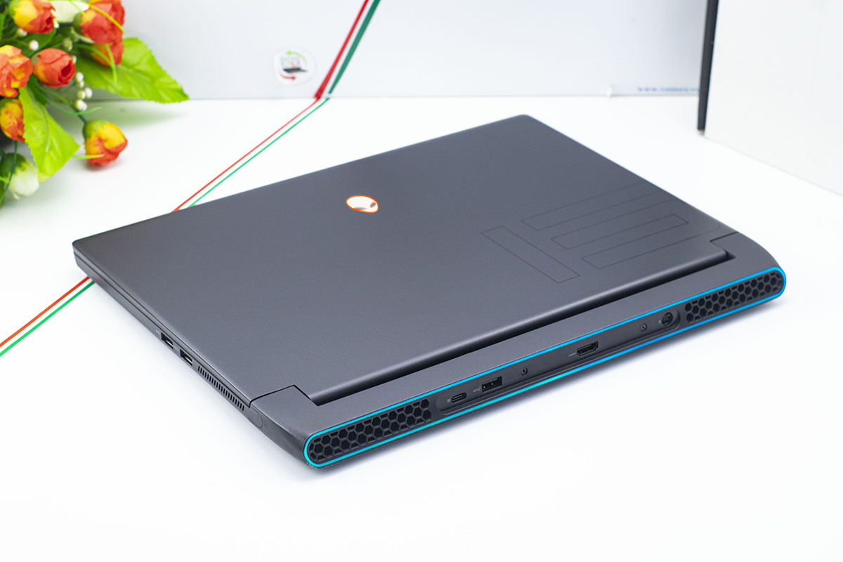 Dell Alienware M15 R5