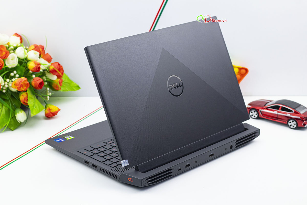 Dell G15 5511 Core i5