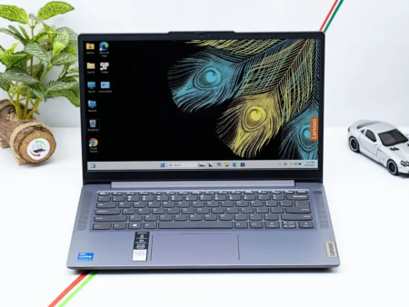 Alternative view of Lenovo IdeaPad Slim 3 14IAH8