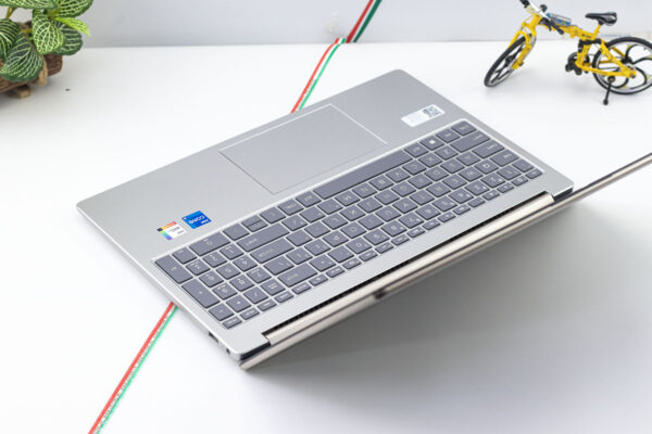 HP 15 fd0234TU - Ảnh 5