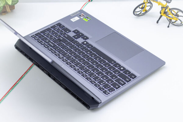 Lenovo Gaming LOQ 15ARP9 - Ảnh 8