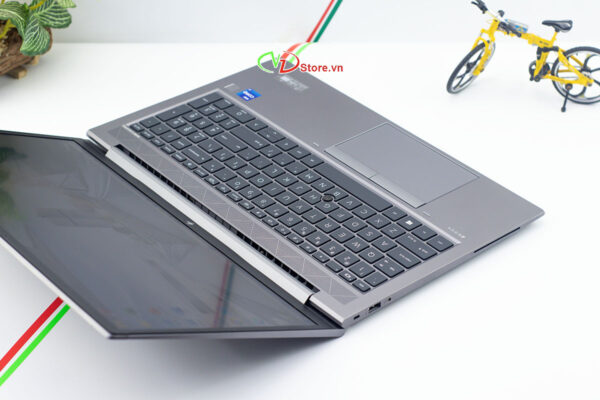 HP ZBook Firefly 15 G8 - Ảnh 6