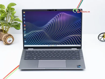 Alternative view of Dell Latitude 7440