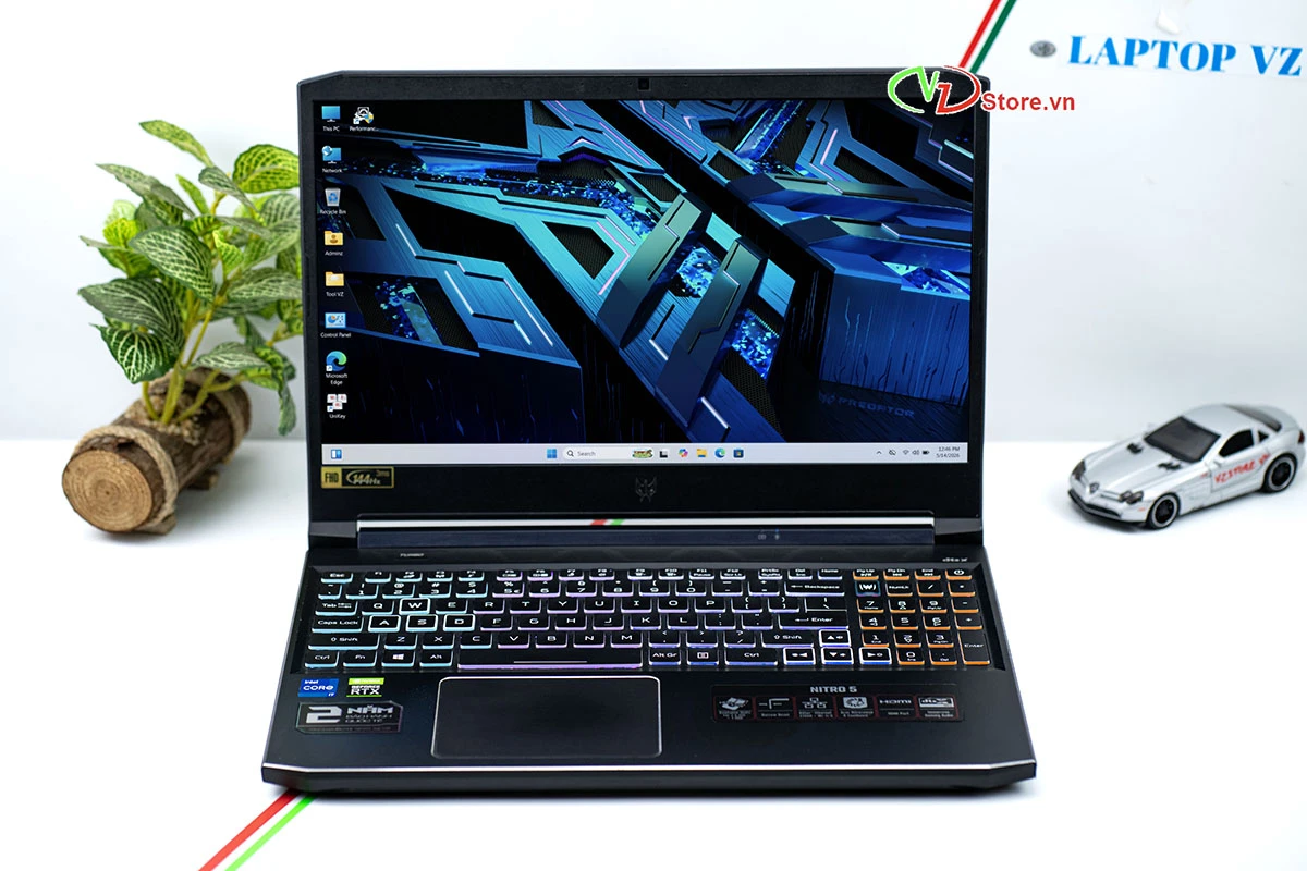 Acer Predator Helios PH315 54 - Ảnh 2