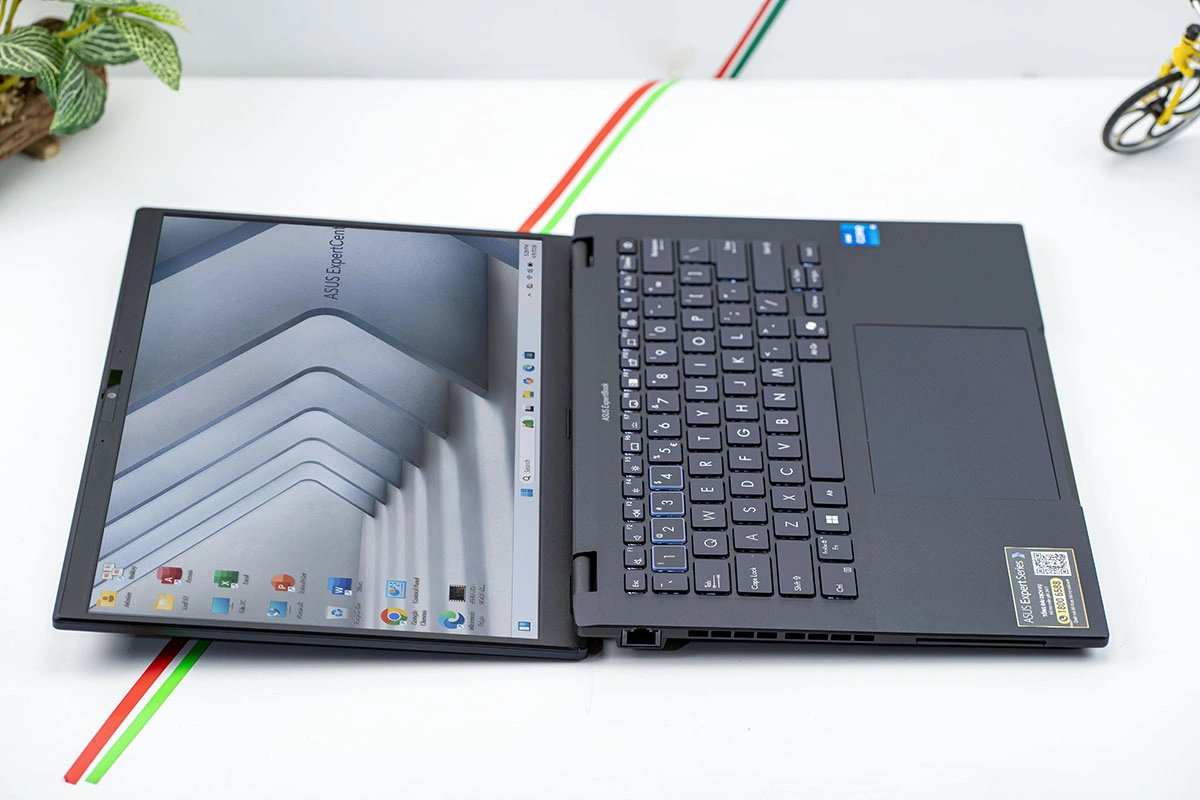 Asus ExpertBook B3404CVA - Ảnh 4