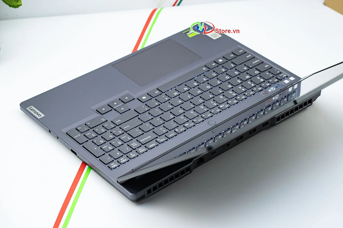 Lenovo Legion Y7000 2024 - Ảnh 6