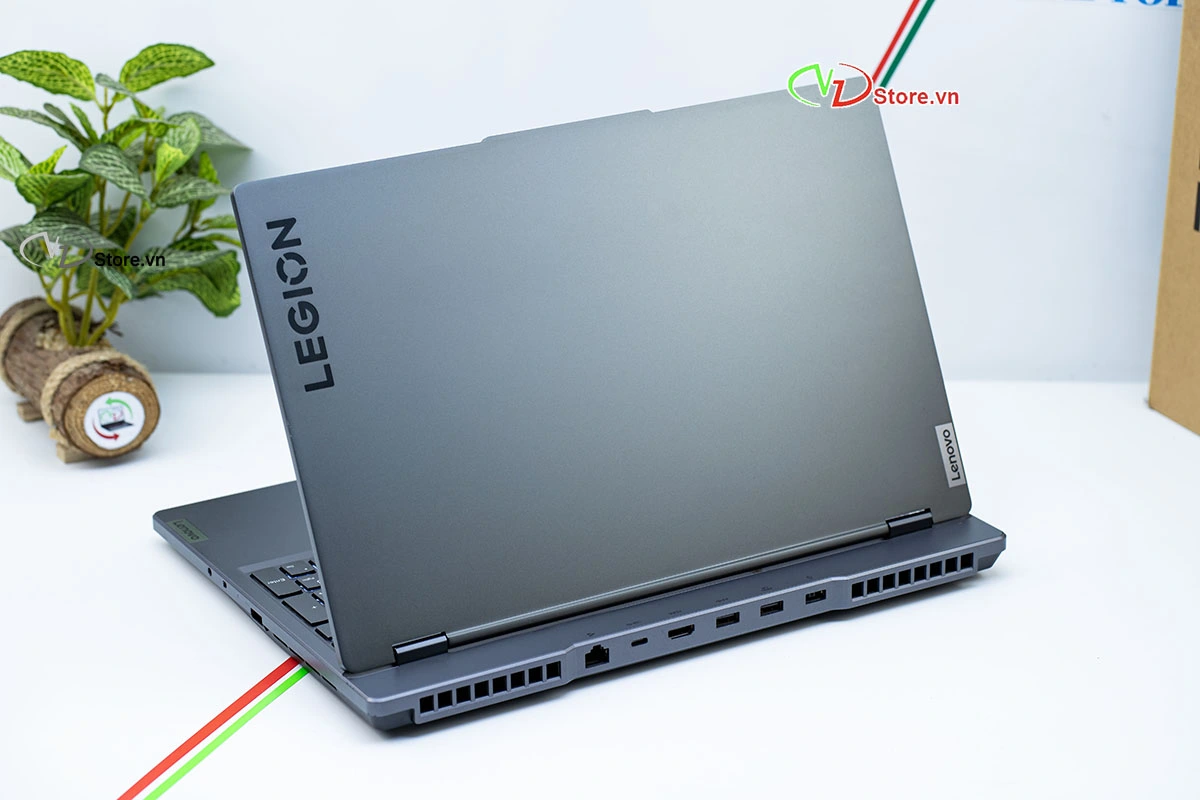 Lenovo Legion Y7000 2024 - Ảnh 8