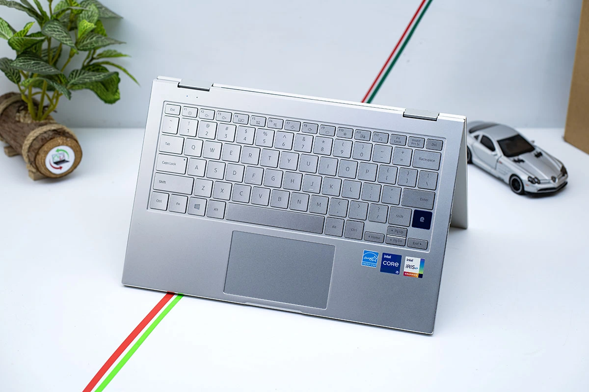 Samsung Galaxy Book Flex2 Alpha - Ảnh 8