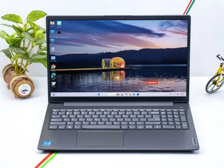 Alternative view of Lenovo V15 G4