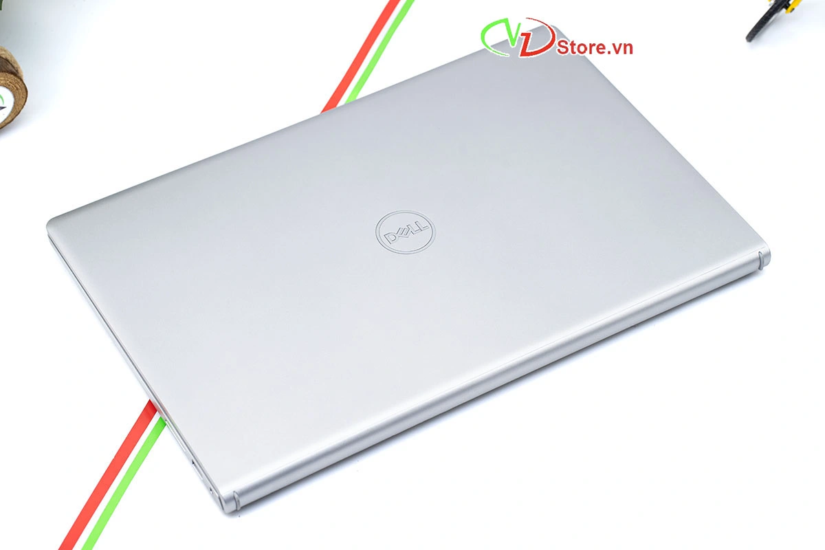Dell Inspiron 3530