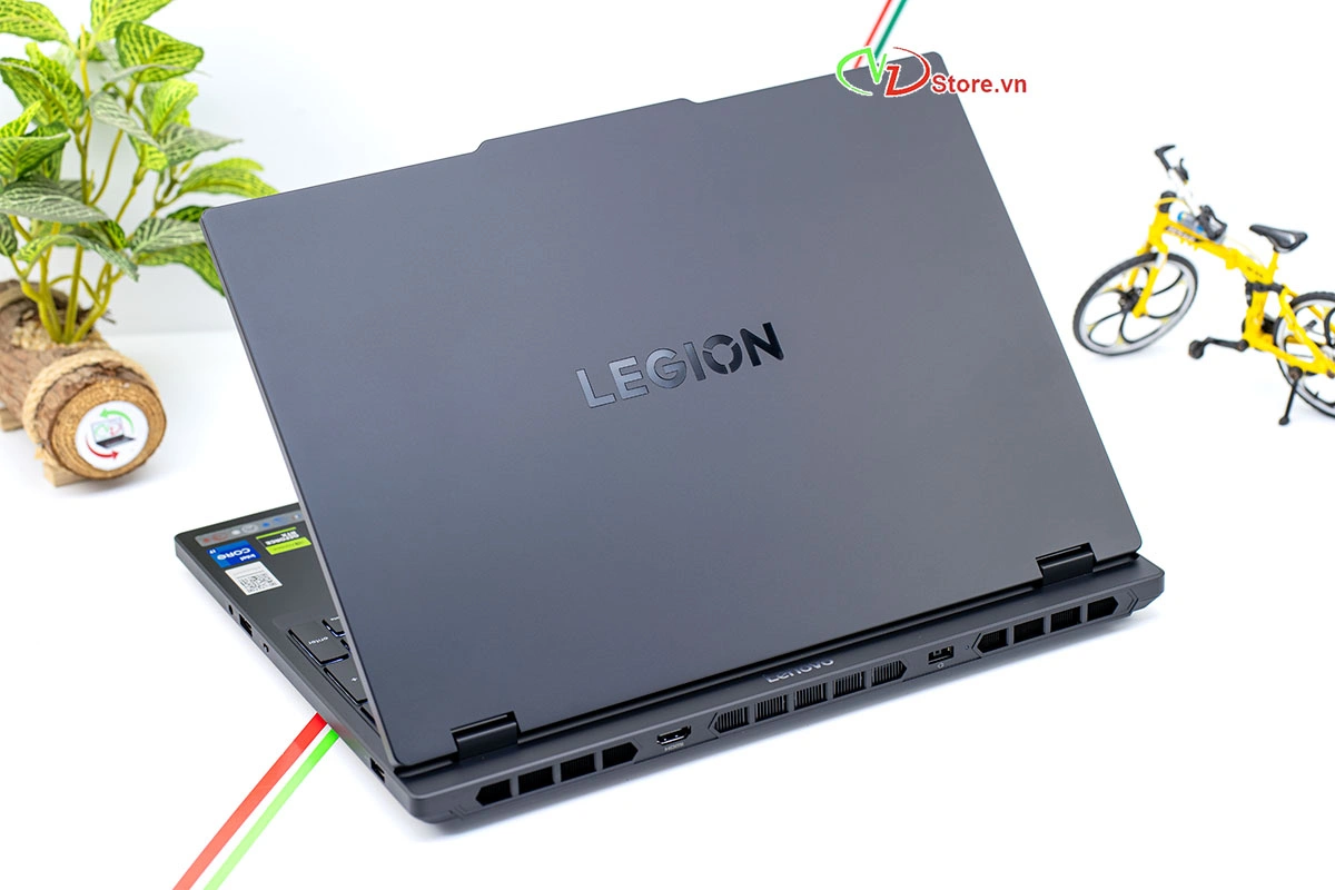 Legion 5 15IRX10