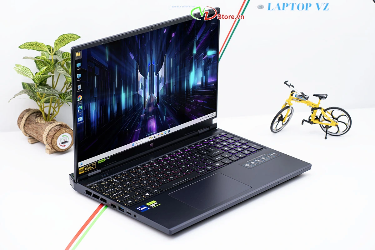 Acer Predator PHN16-72